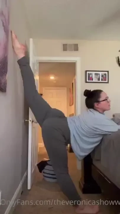 A little mid day stretch 