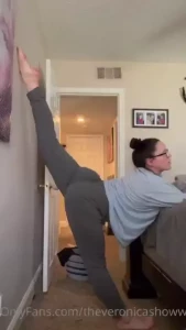 A little mid day stretch