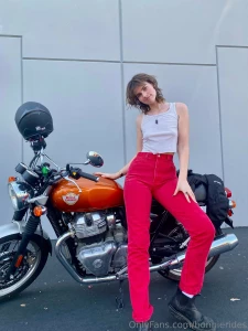 Which one do you think would give you the best ride me or this bike