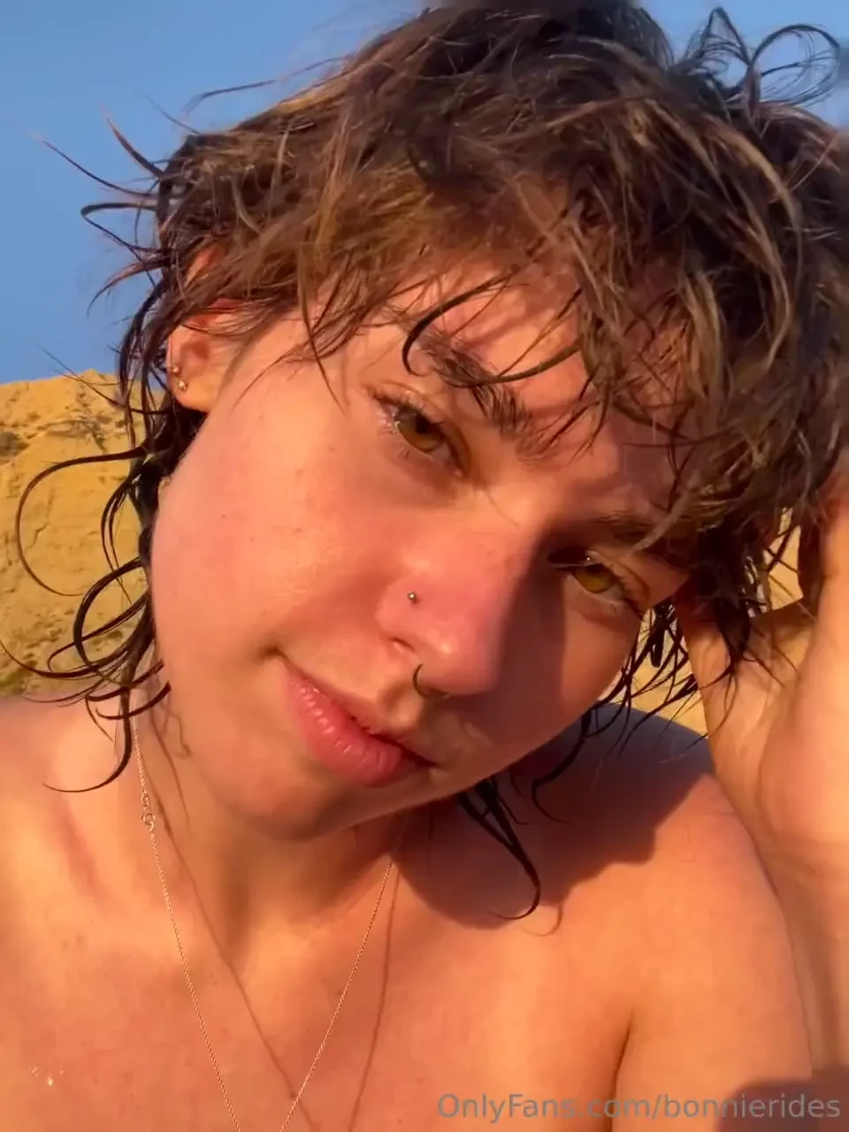 Another day bathing in the sun wanna see my tan lines 