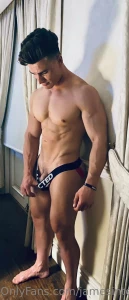 Guess who s back i hope that you re having an amazing week