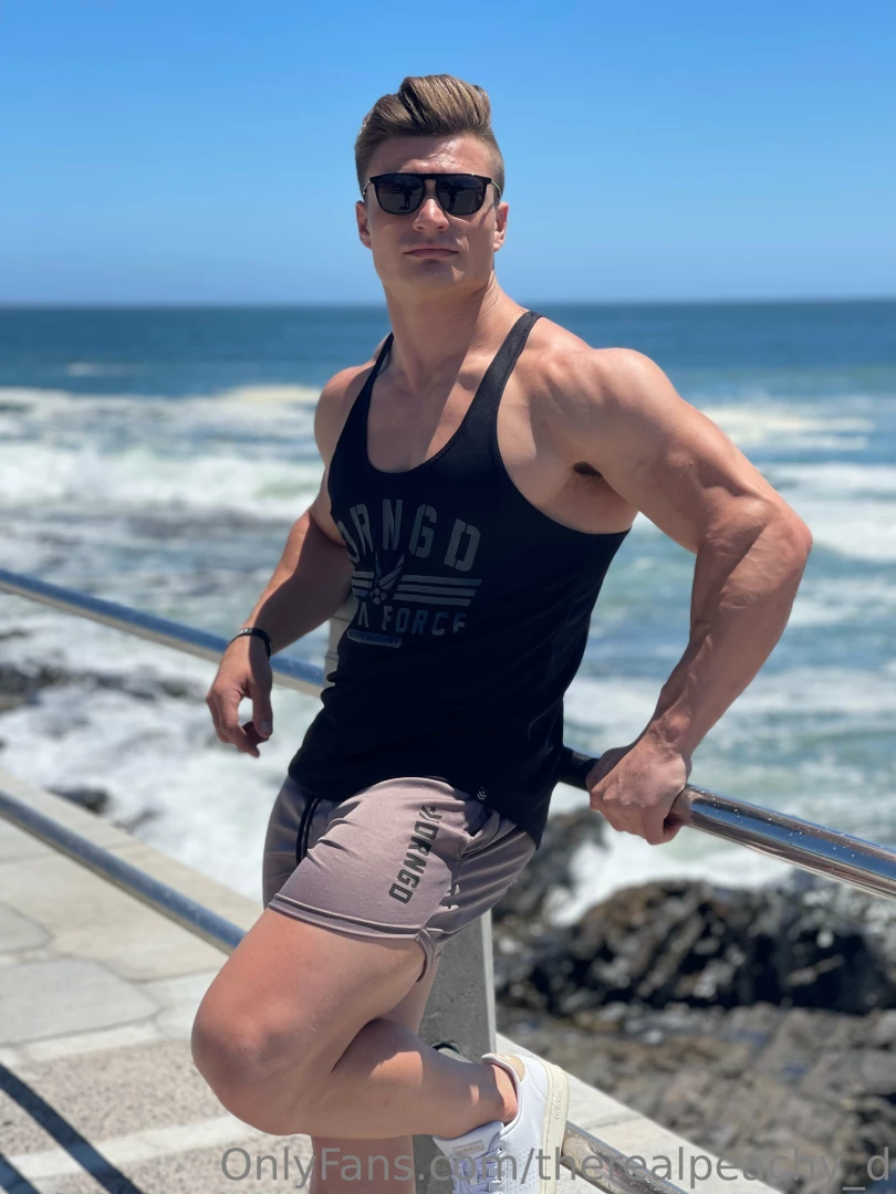 Kinda missing the beach when was the last you ve been into one let me 