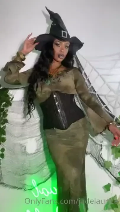 I m a 90 s witch today let me out a spell on you 