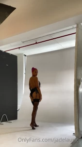 jadelaurice - Do you want to see more bts from shoot days 