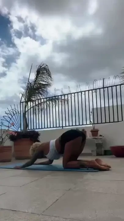 A bit of afternoon yoga for my soul 