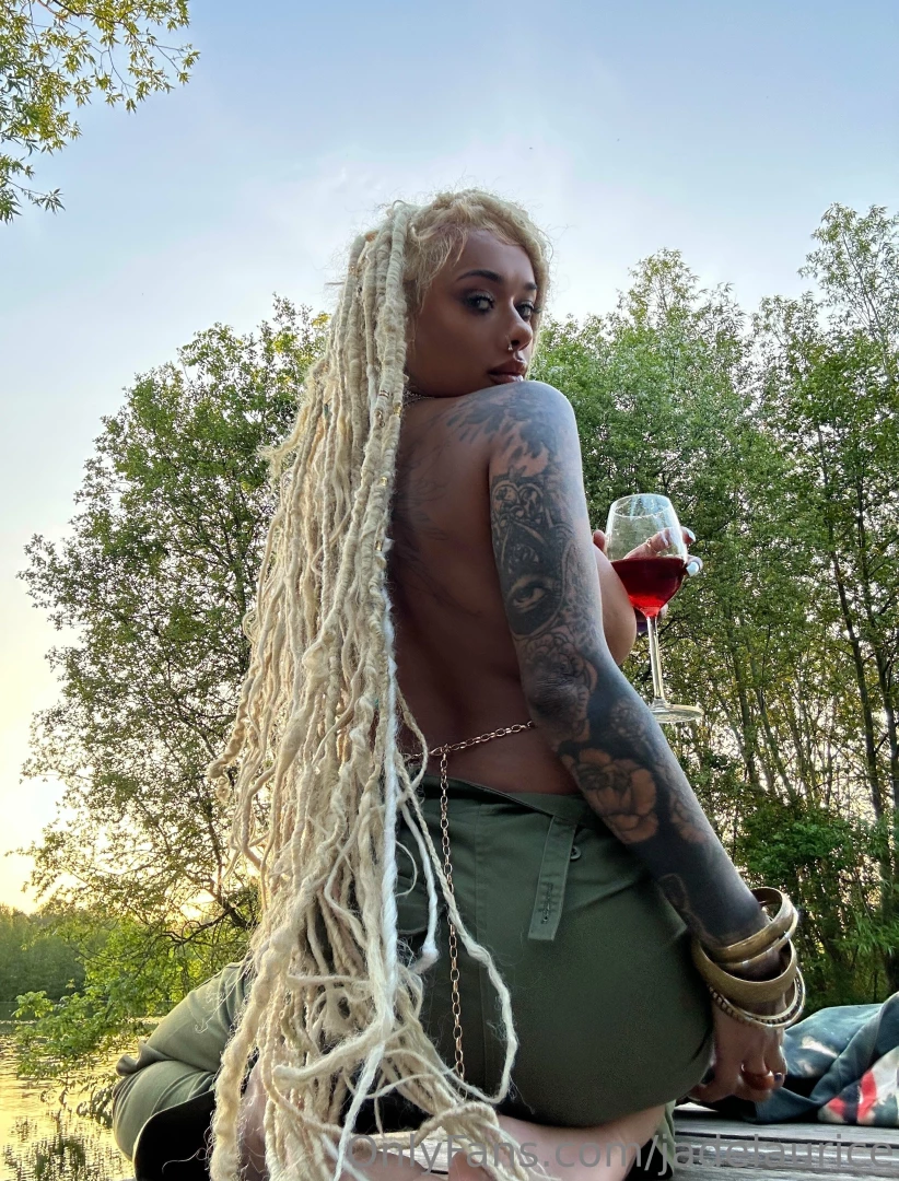 How was your weekend baby mine was a lot of fun come chat to me and i 