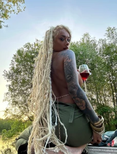 How was your weekend baby mine was a lot of fun come chat to me and i