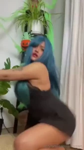 Imagine me with this naughty face and my moves on you