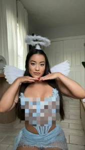 I reward those who show mi love and give mi attention