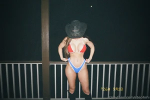 One scroll away from obsession