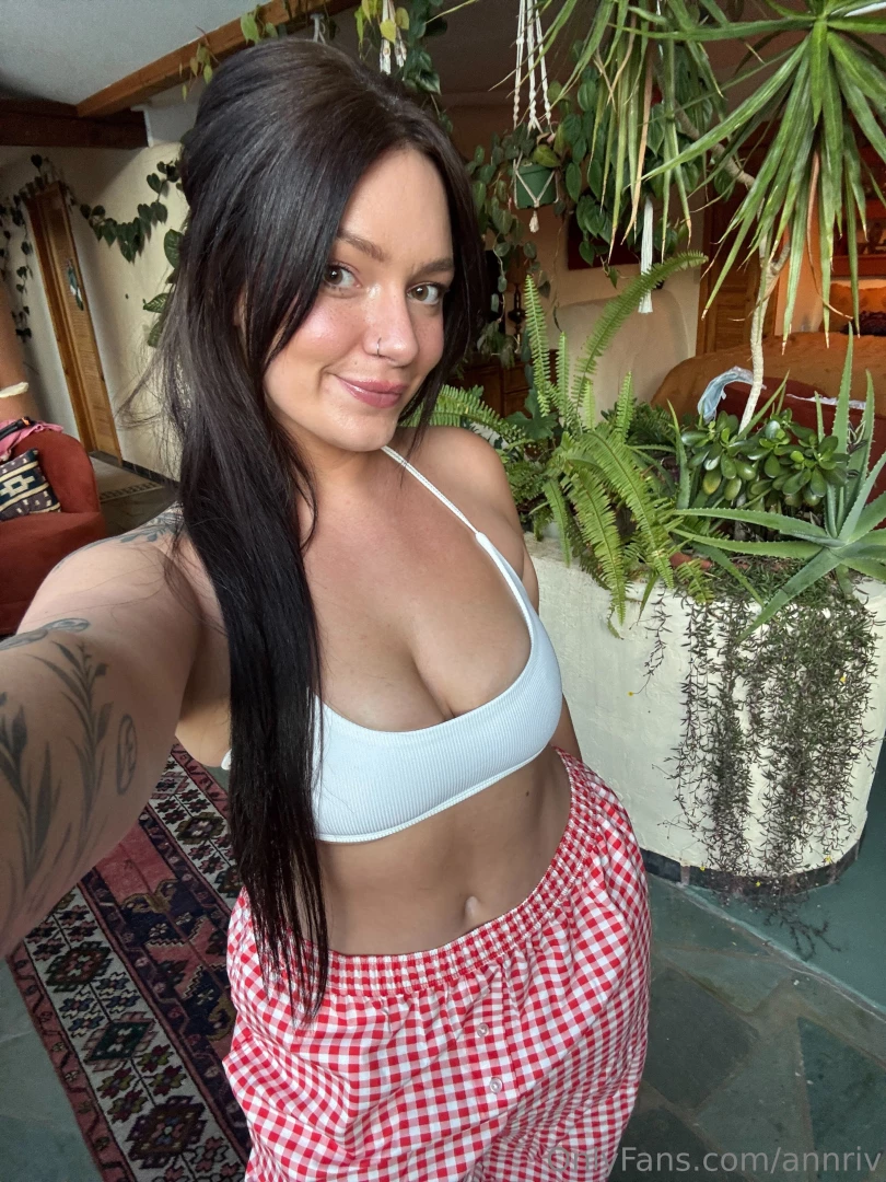 Your favorite plant mama 