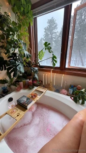 Spend a cozy snow day with me https onlyfans com riverann