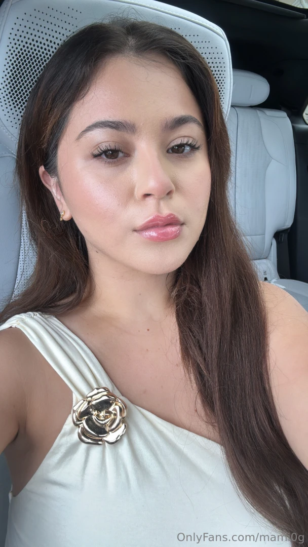 Looking this cute should be illegal tbh 