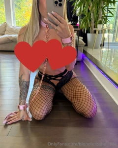 Ready for a treat i just dropped it