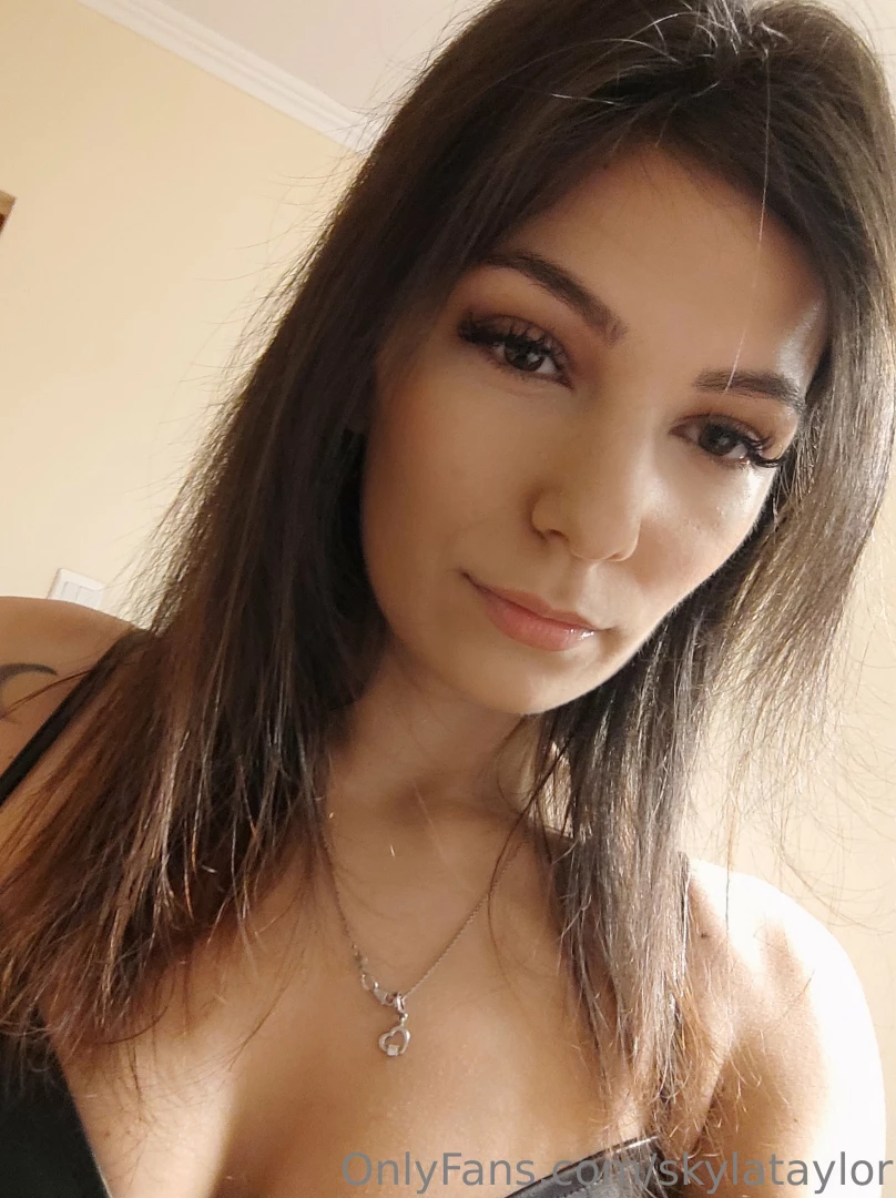 Anyone who follows me today gets a personal dm 