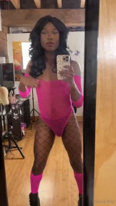 Girly girly black sissy big ass bulge having type shit