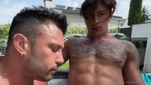 My new video with the amazing matonlyxguys and thaurus when a straight