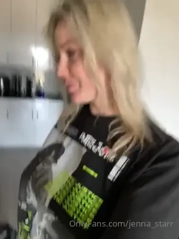 New toys who wants to see me fuck it 