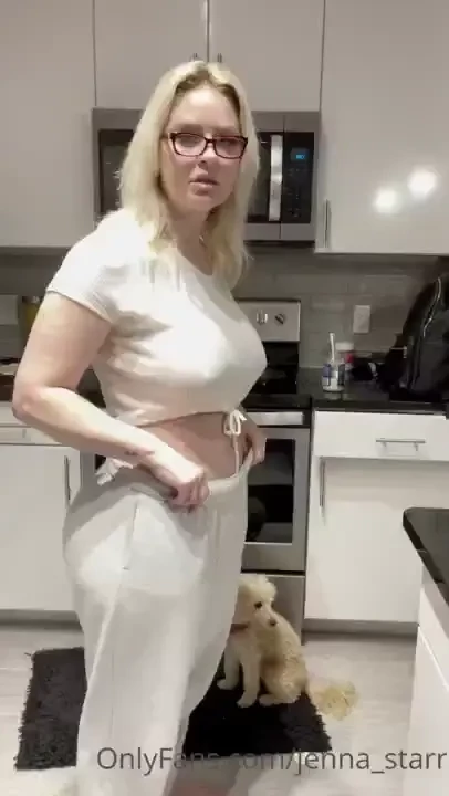 Annnnnnddddd if you don t know i like being a weirdo too 