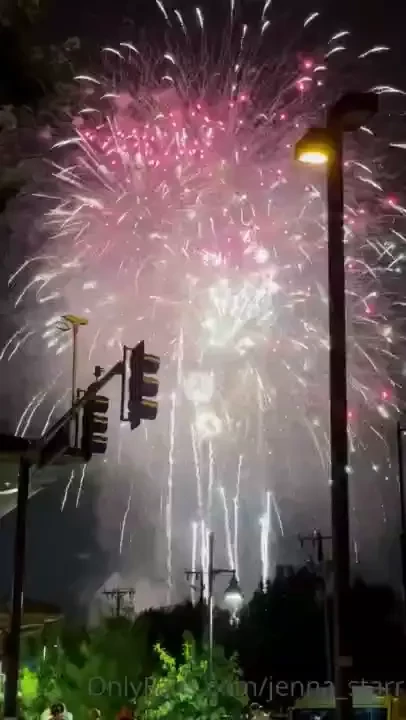 Happy 4th are you watching fireworks 