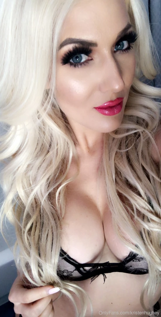 Kind of random thought i really want to get all glammed up find a 