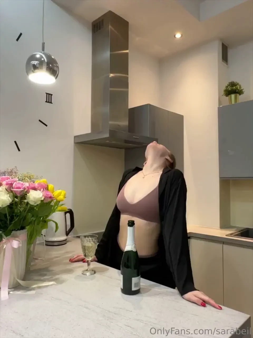 Hi friends today i want to share with you my favorite relaxation 