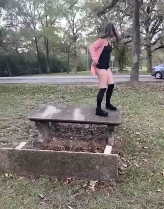 Video from the picture set i m about to post lol 