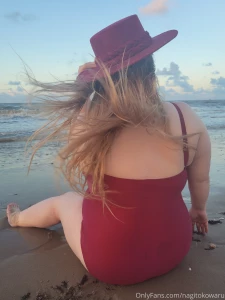 Beach set i think after this i m going to queue everything i make for part 16