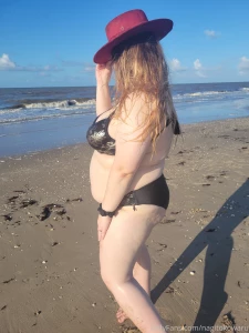 Beach set i think after this i m going to queue everything i make for part 6