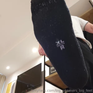 My big feet trampling you part 1