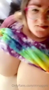 Fantasizing this morning i m walking in the mall it s not particularly