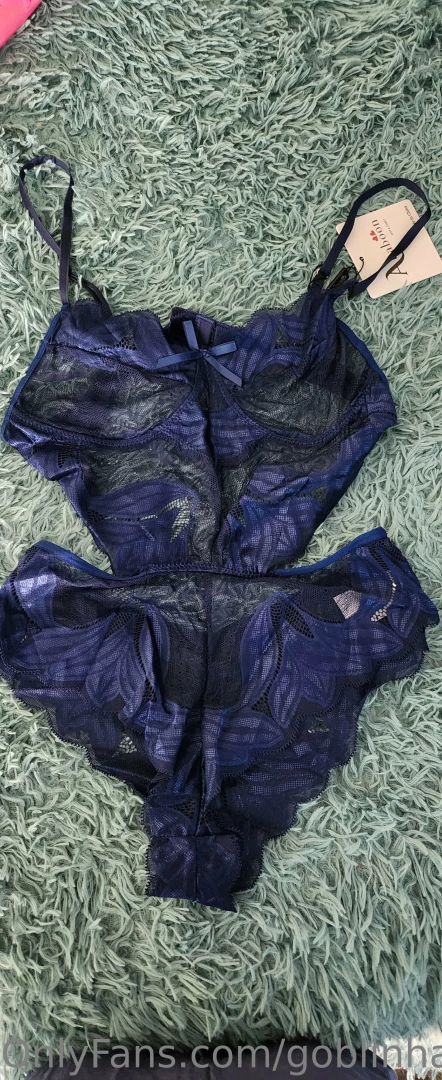 Sexy blue dream come true 