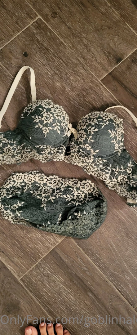 Green floral lingerie pictures only 
