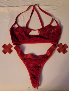 Red valentine lingerie se