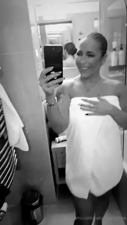 I hope that i m good in teasing you sweetie 