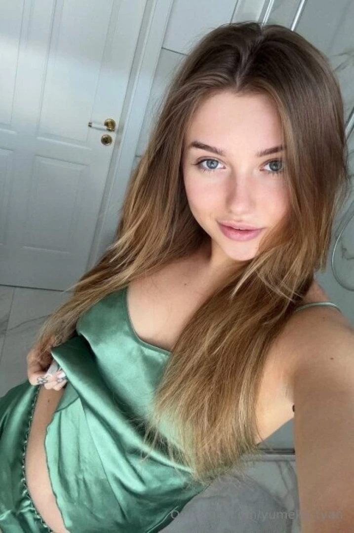 Lealealuxe she is waiting for you lealealuxe who was the naughty girl part 113 