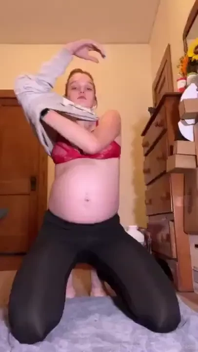 Taking a pom bottle and milking it s a long one but a good one enjoy 