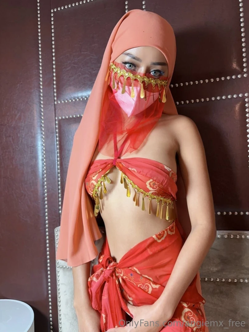 Secret nympho is super horny and wants to discover new pleasure she s part 53 