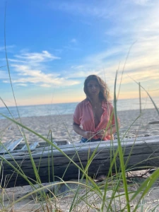 I desperately need my hair done was thinking extensions who wants to