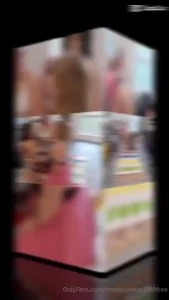 Twister une petite partie de twister avec mes amies sexy_unicorn wild