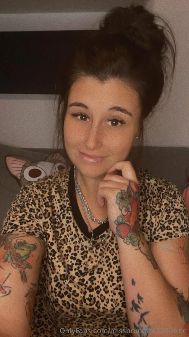 Il est d j tard mais je suis encore pr te pour tes fantasmes 