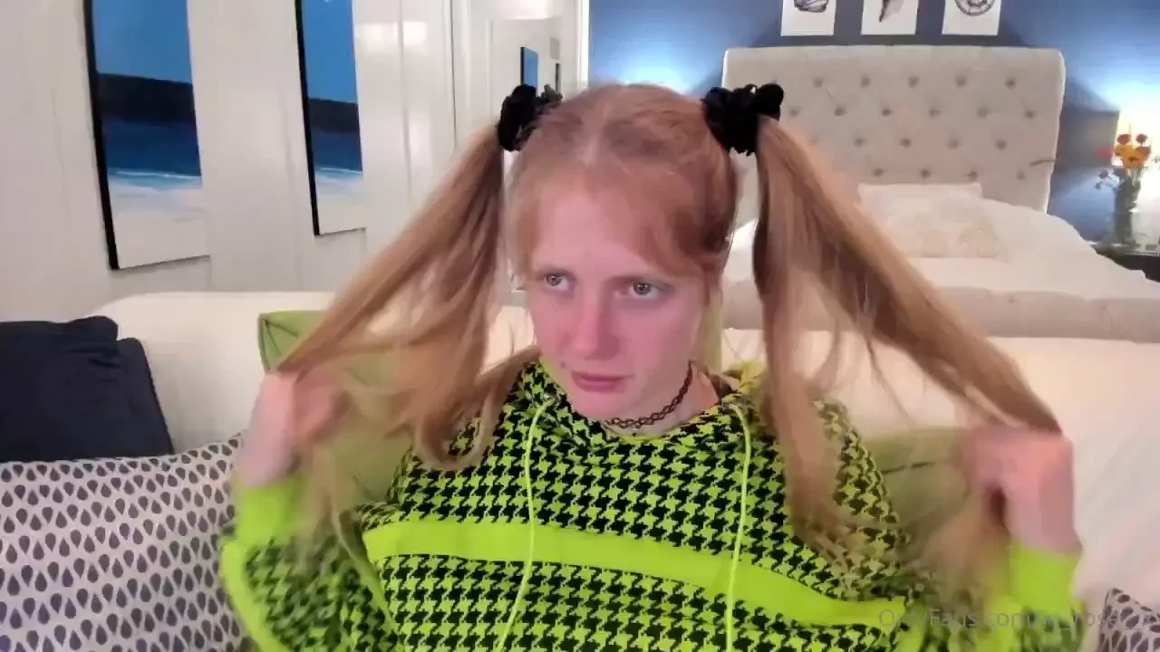 Please buy my video it s 30 minutes long and a waaay hotter cum video 