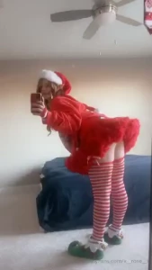 Il elf on day 4 of the 12 days of