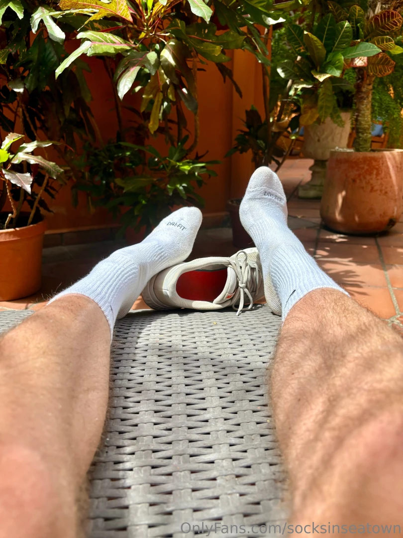 Dirty and sweaty post-hike socks in the humidity of panama part 6 