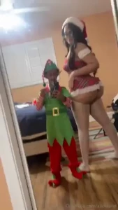 Sent you my full tape with this thick baddie