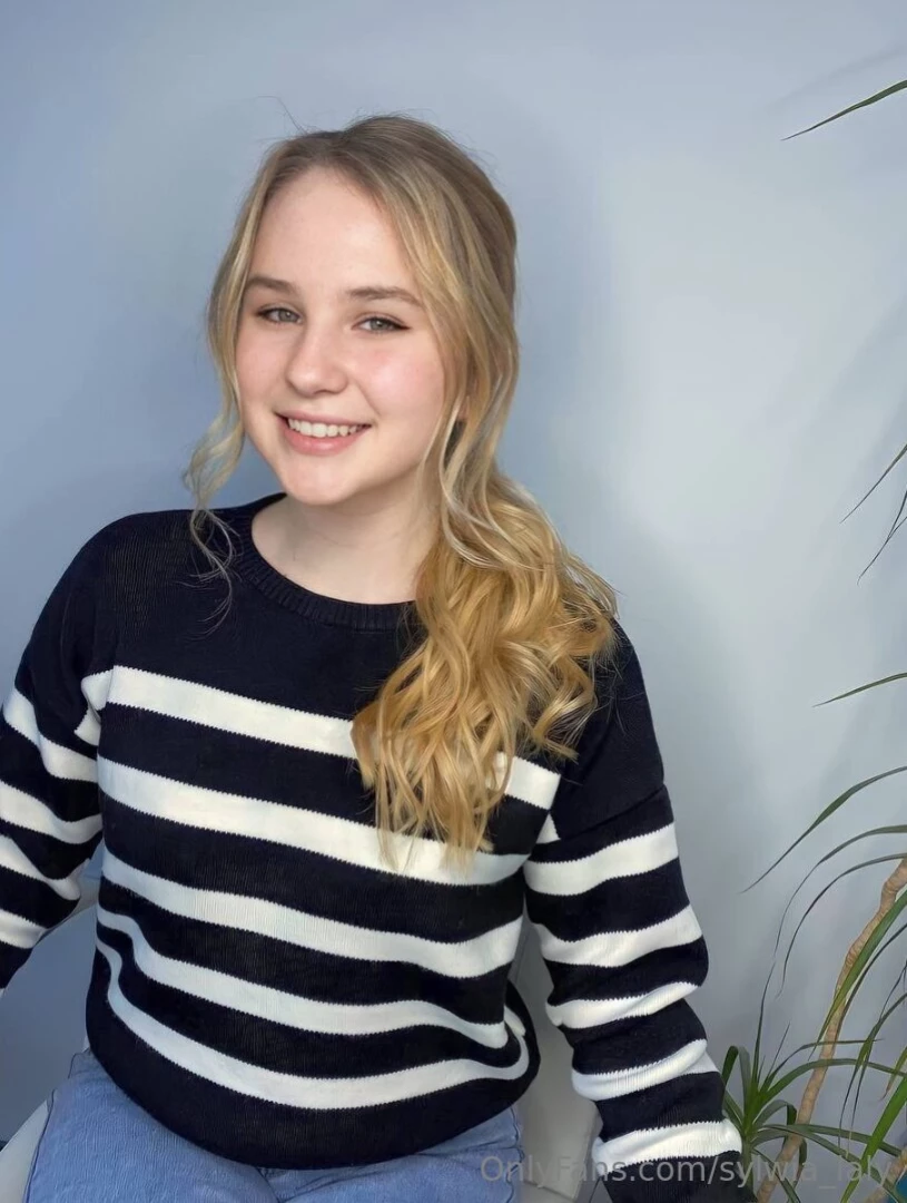 She natalie_soulmate is free today for you free busty hottie part 20 