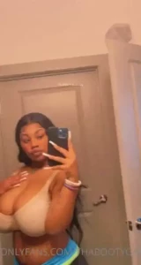 Hi should i take off my bra