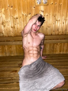 Wanna sit next to me check last photo ---------------- chcesz usi obok part 1