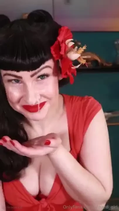 A classic beauty with an obsession with cum luxrosewood gets glazed 