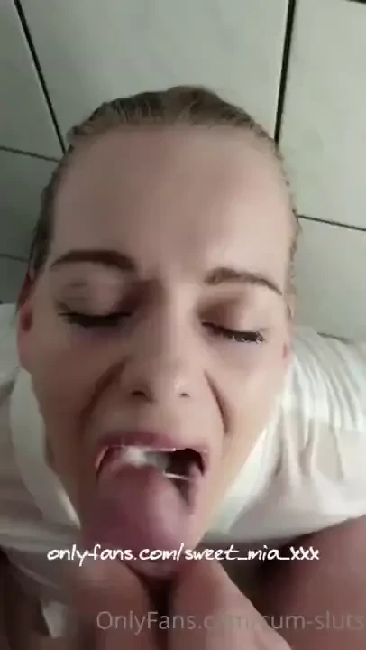 The blowjob fairy subscribe to sweet_mia_xxx vip or sweet_miaxxx free 